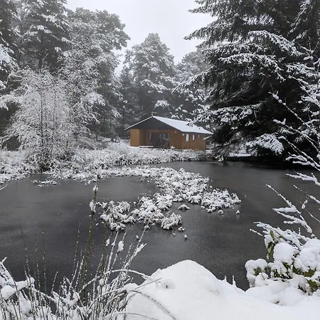 Reuben'S Highland Retreat - Speyside Villa Carrbridge Exterior photo